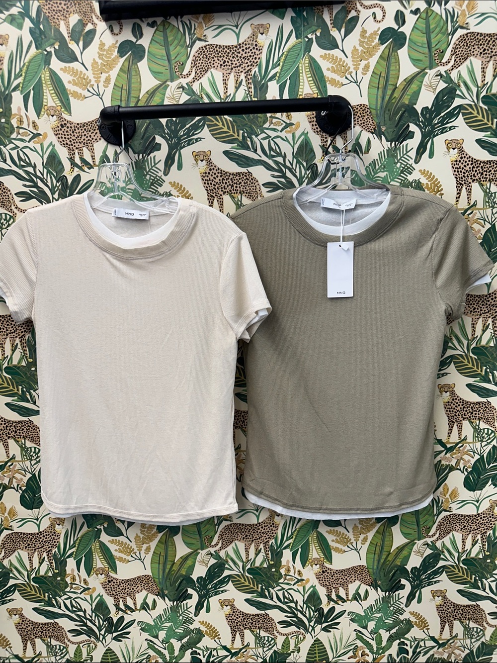 Mango Short Sleeve Crewneck Tee in Cream and Olive